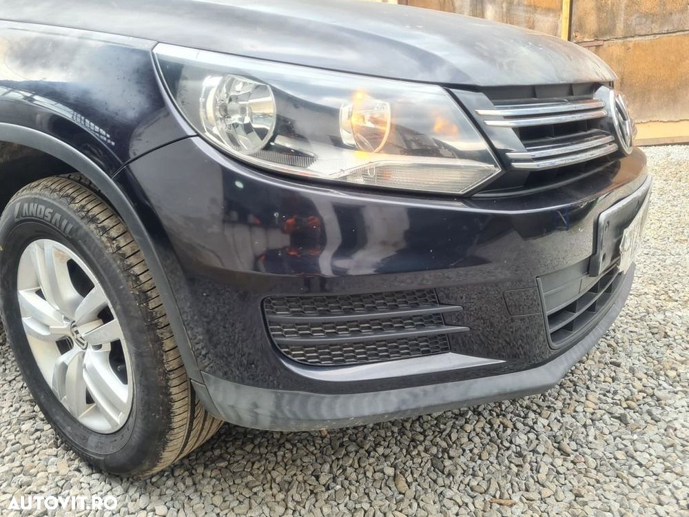 Bara fata Volkswagen Tiguan 5N Facelift 2011 - 2015 NEGRU LC9X (1253) model fara ... - 2