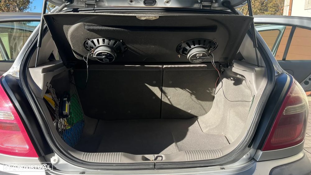 Nissan Almera 1.5 Comfort AC - 16