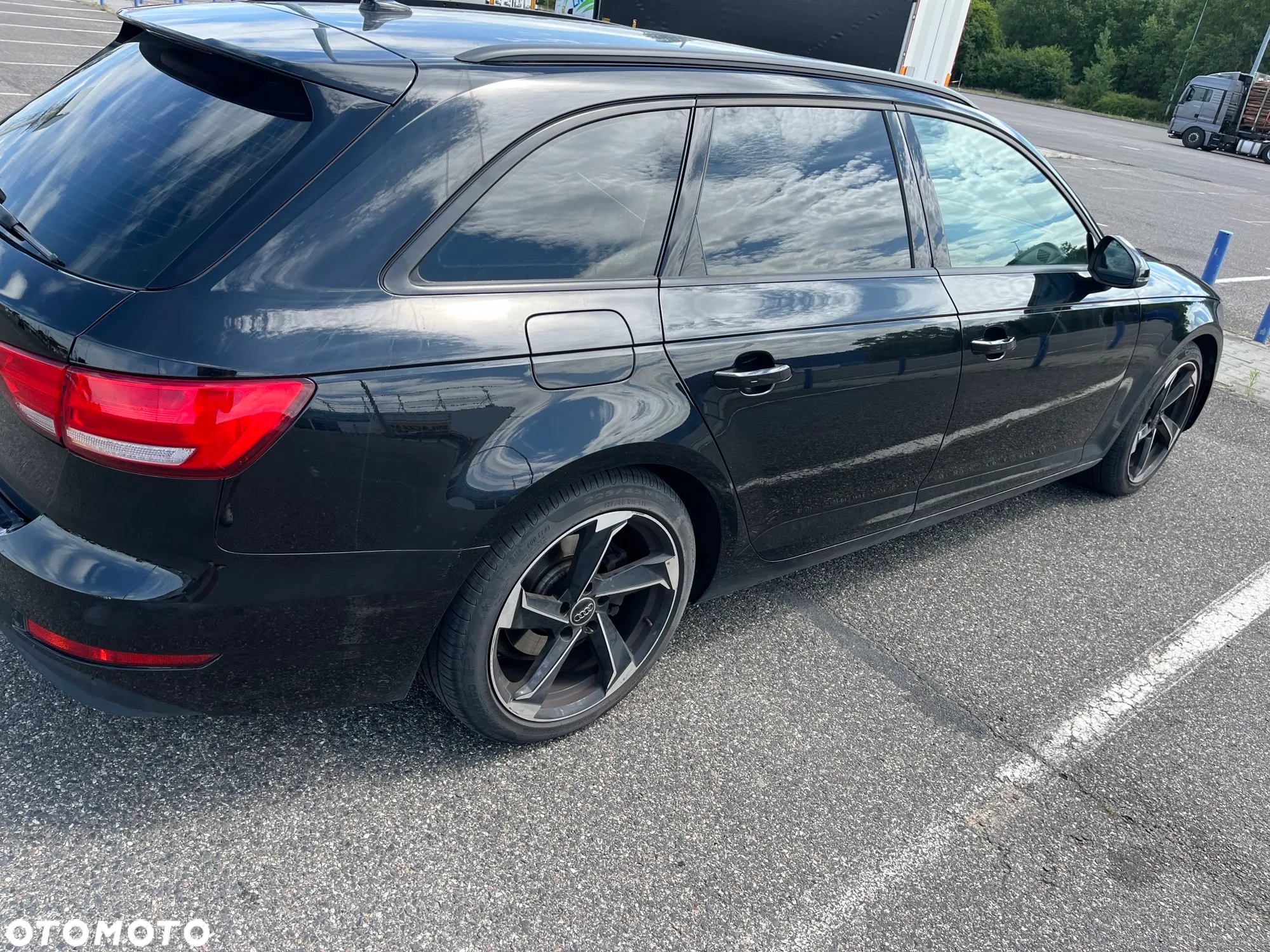 Audi A4 2.0 TDI S tronic - 8