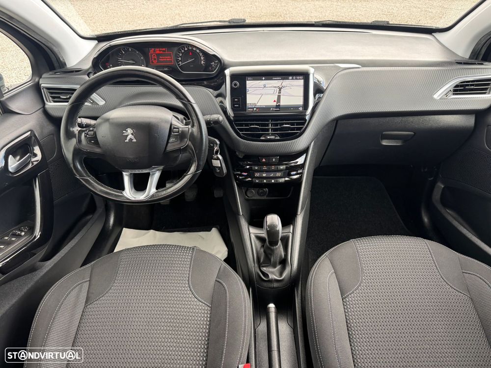 Peugeot 208 1.6 BlueHDi Allure - 7