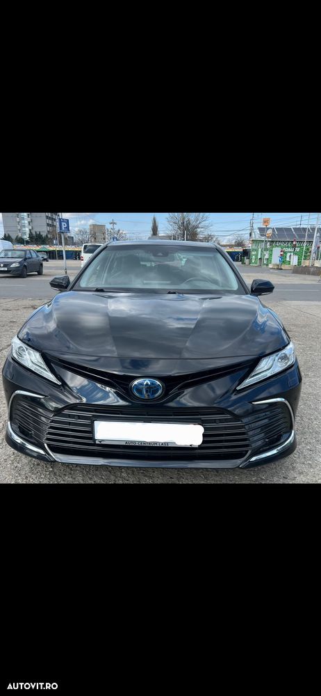 Toyota Camry Business Edition - 1