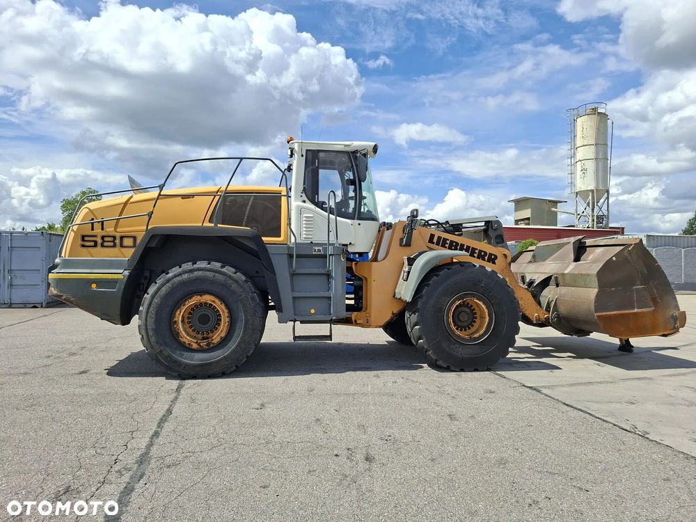 Liebherr L580 - 6