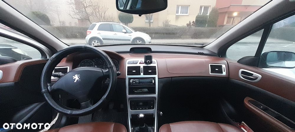 Peugeot 307 1.6 Premium - 6