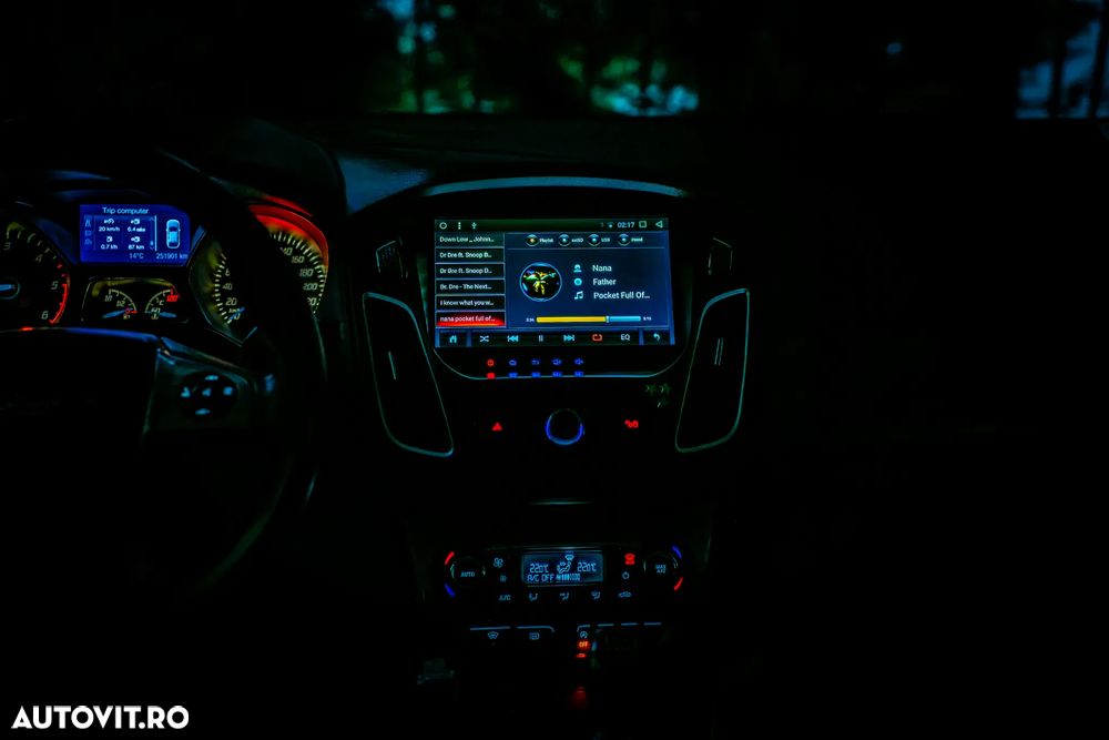 Ford Focus 1.6 TDCi ECOnetic 88g Start-Stopp-System Titanium - 13