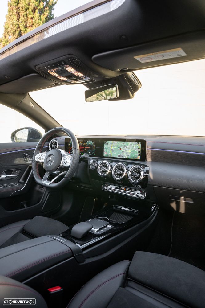 Mercedes-Benz CLA 250 e 8G-DCT AMG Line - 33