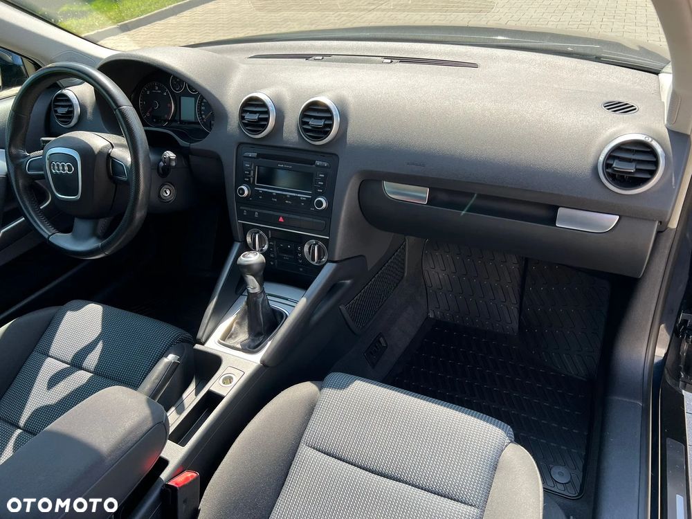 Audi A3 1.6 TDI Ambition - 14