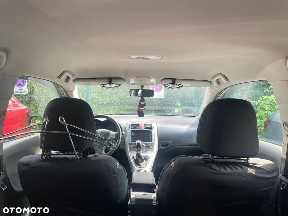 Toyota Auris 1.6 VVT-i Sol - 17