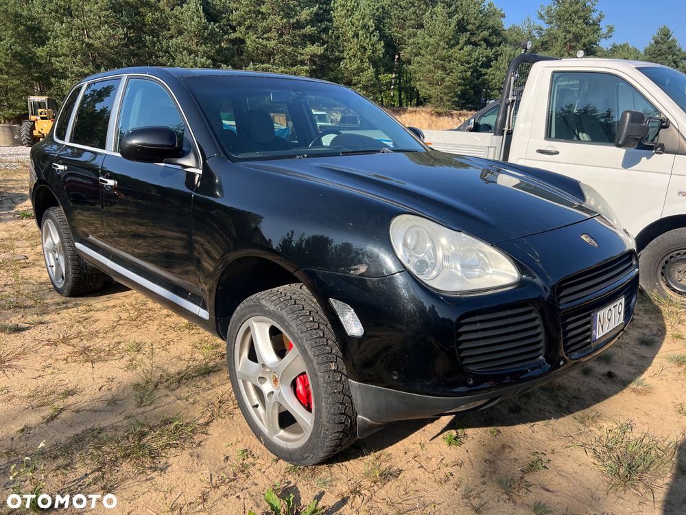 Porsche Cayenne Turbo - 3