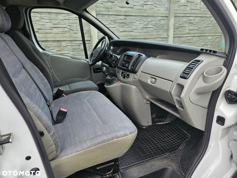 Renault TRAFIC - 14