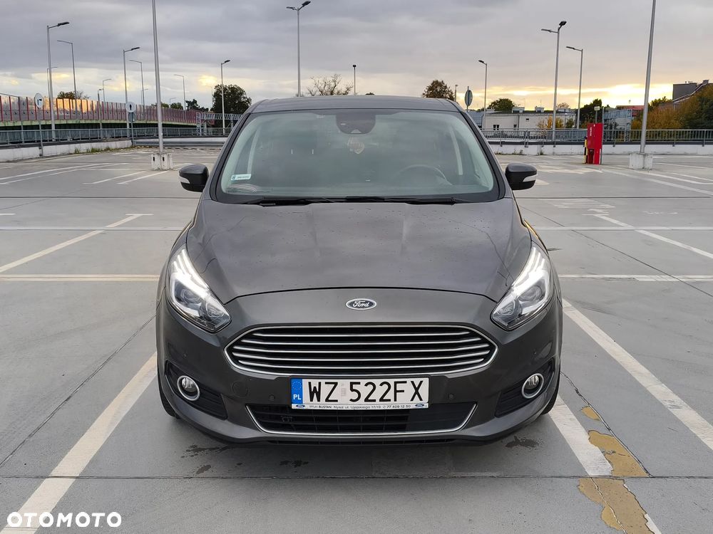 Ford S-Max 2.0 EcoBlue Titanium - 1