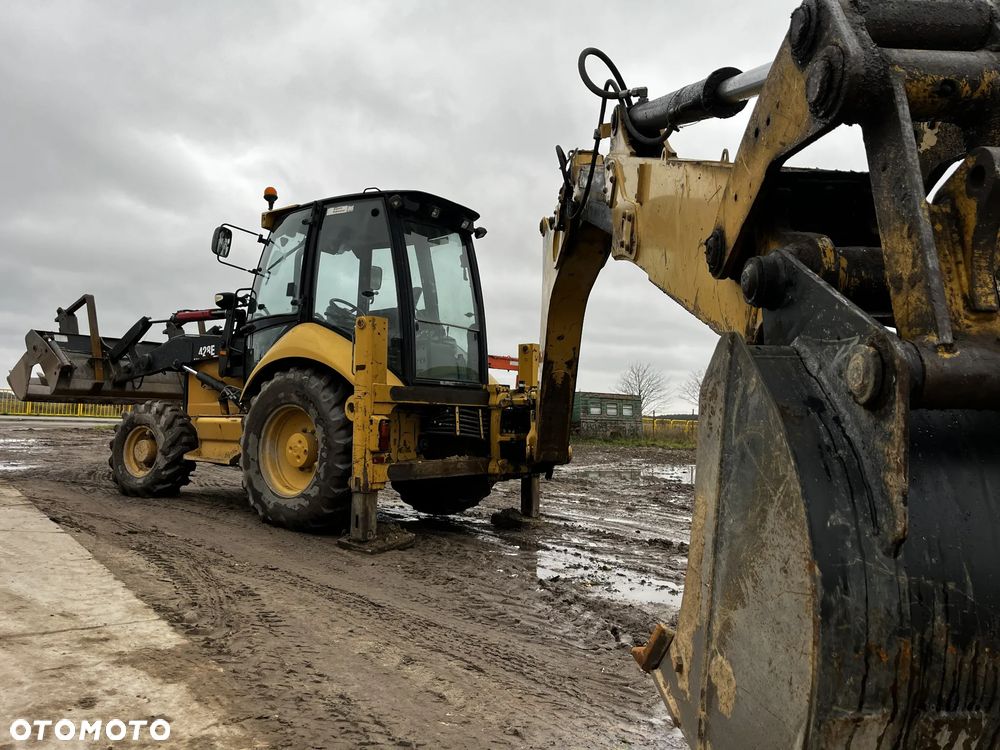 Caterpillar 428E - 3