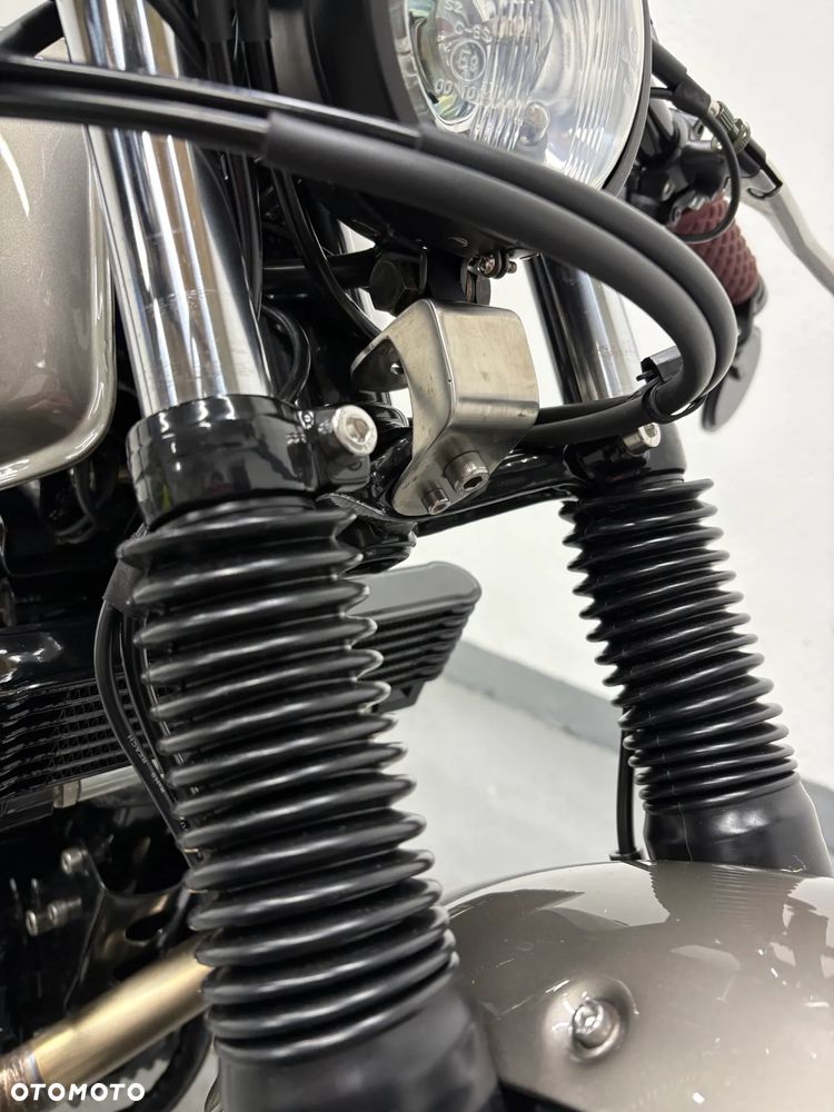 Honda CB - 27