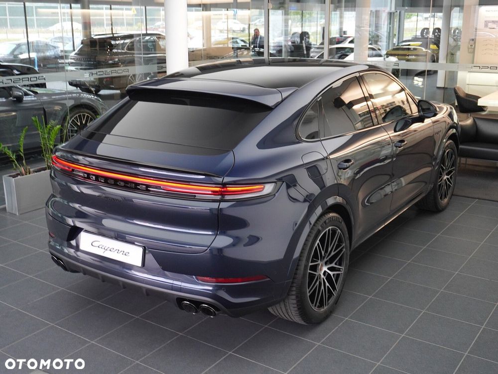 Porsche Cayenne E-Hybrid PHEV Black Edition - 16