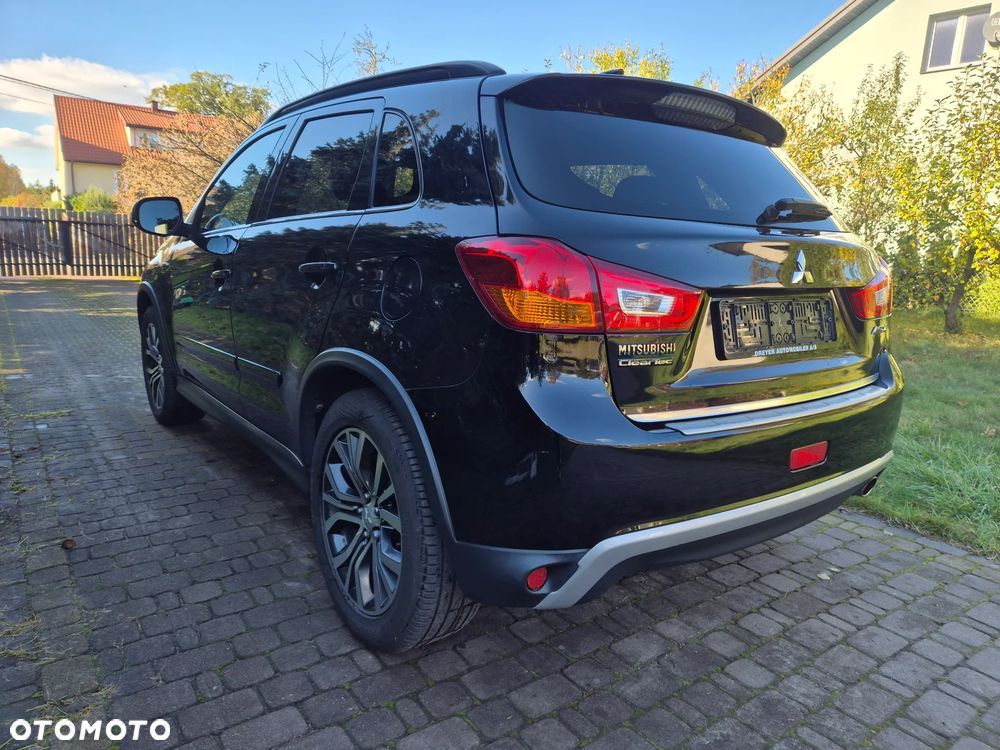 Mitsubishi ASX - 9