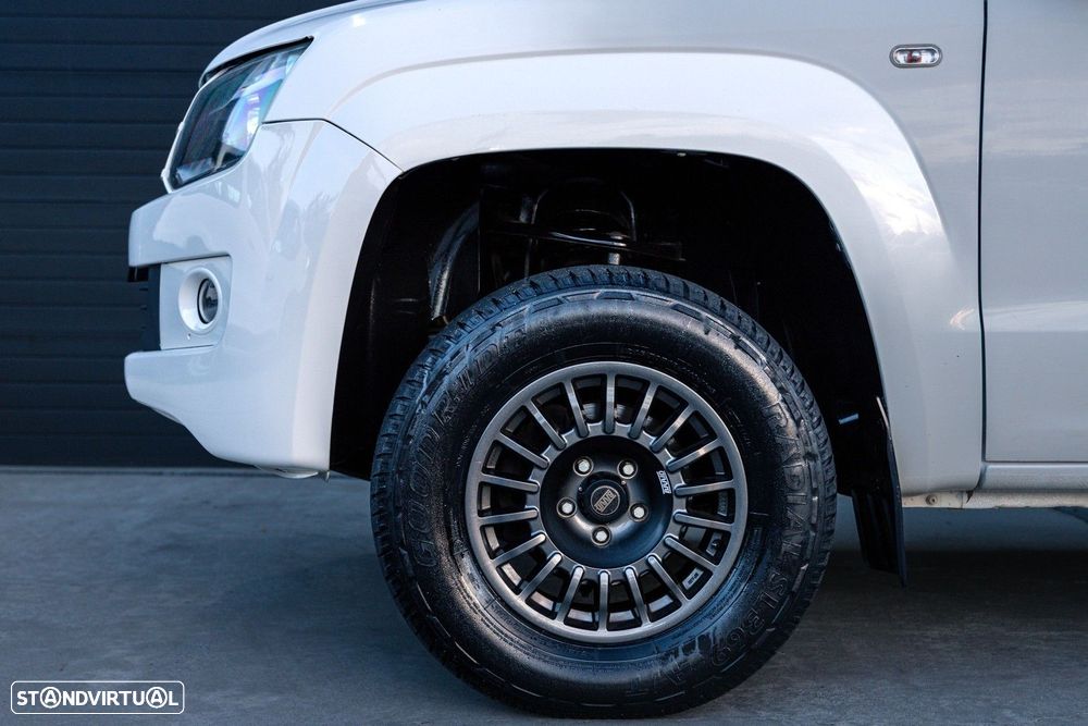 VW Amarok 2.0 TDi CD Trendline 4Motion - 6