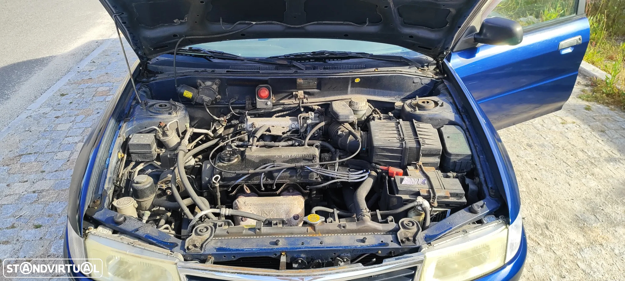 Mitsubishi Lancer 1.3 GLX - 14