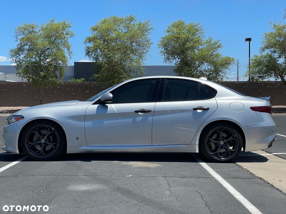 Alfa Romeo Giulia 2.0 Turbo Veloce Q4 - 3