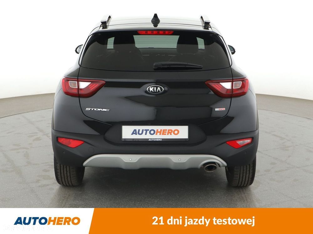 Kia Stonic - 5