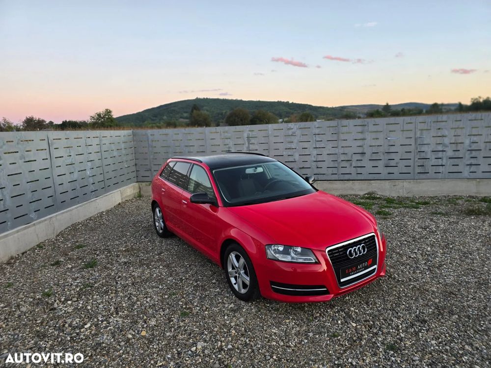 Audi A3 1.6 TDI Sportback Attraction - 2