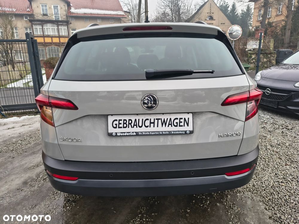 Skoda Karoq 1.0 TSI 4x2 Style DSG - 8