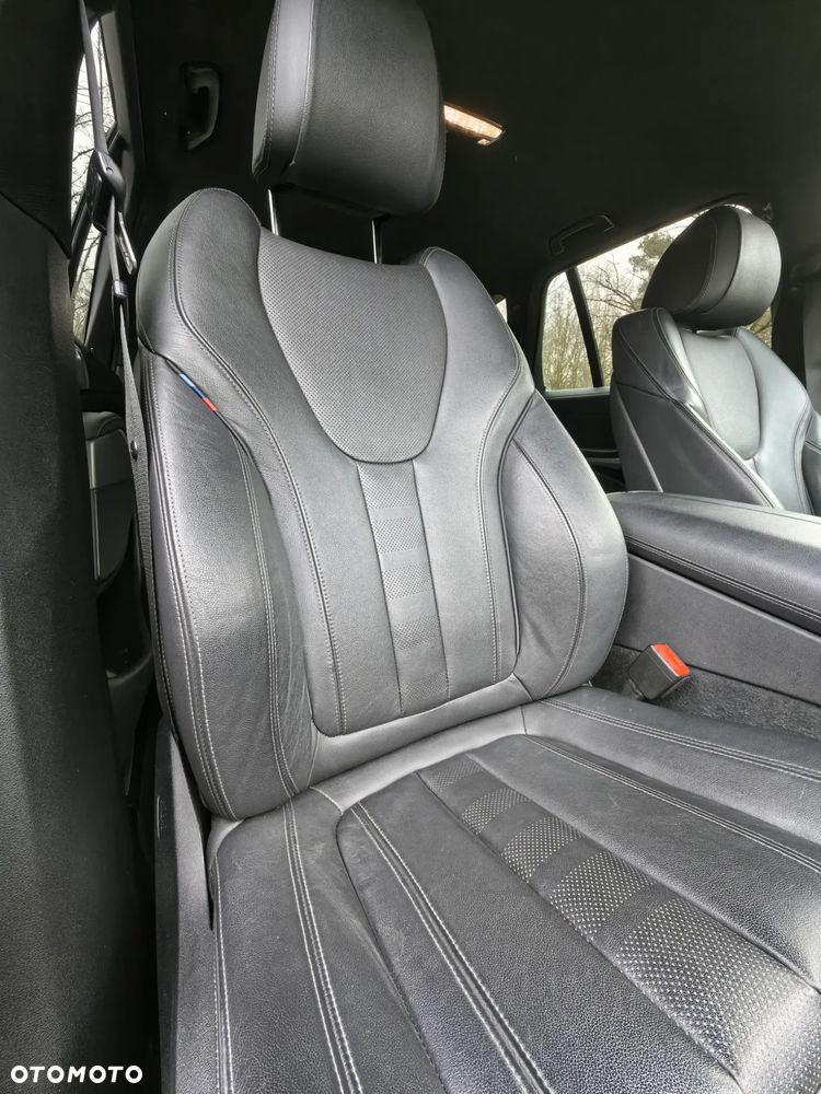 BMW X5 xDrive25d - 33