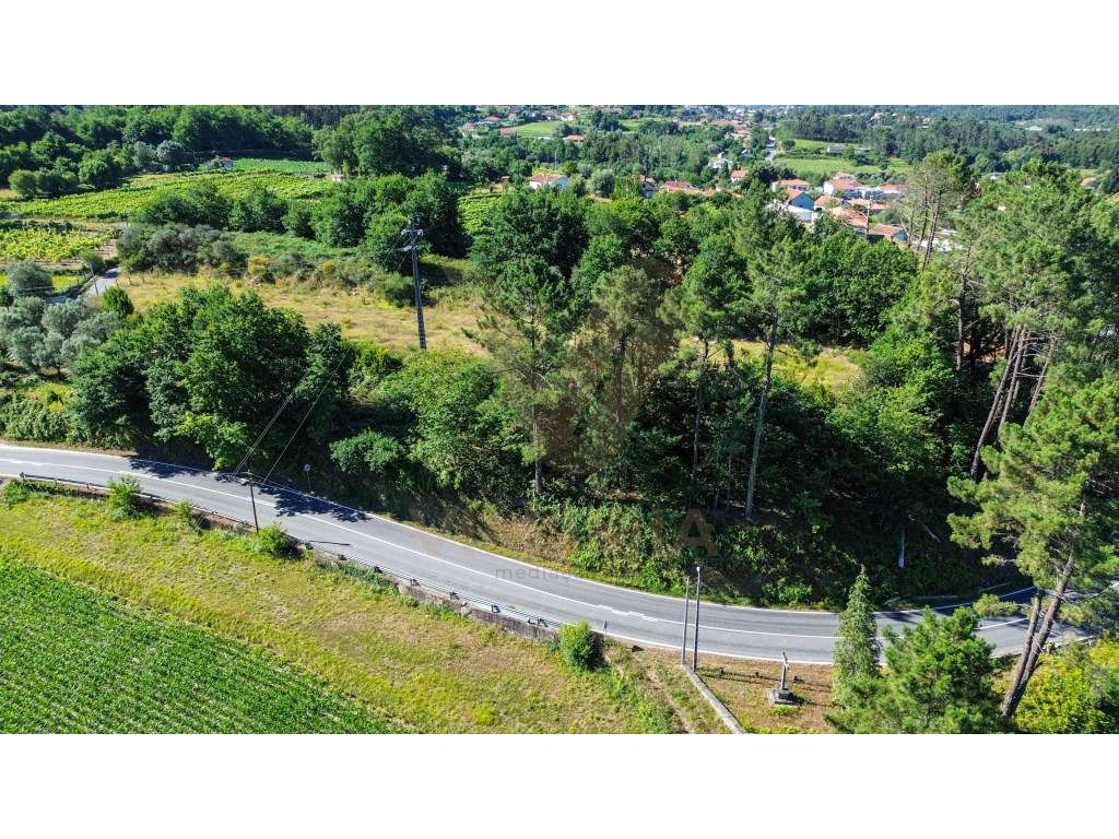 Terreno com 940m² | Cepões - Ponte de Lima - Grande imagem: 3/8