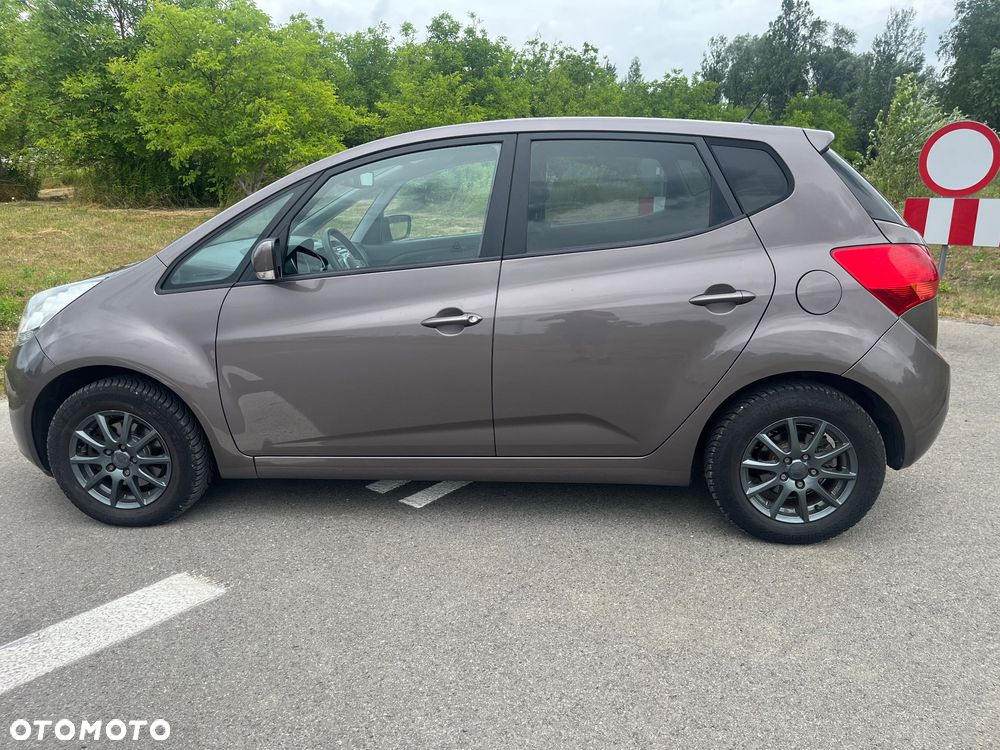Kia Venga 1.6 CVVT Mind - 12
