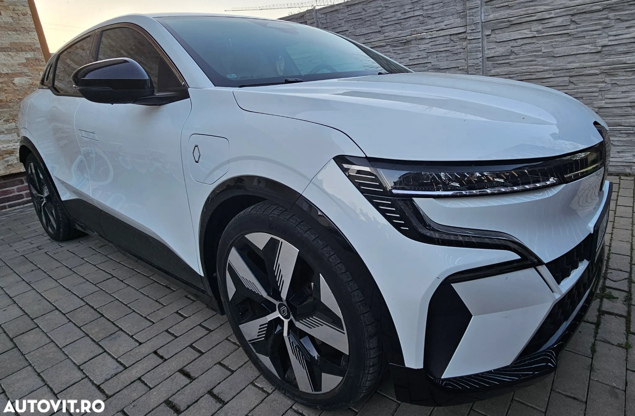 Renault Megane E-TECH EV60 super charge techno - 2