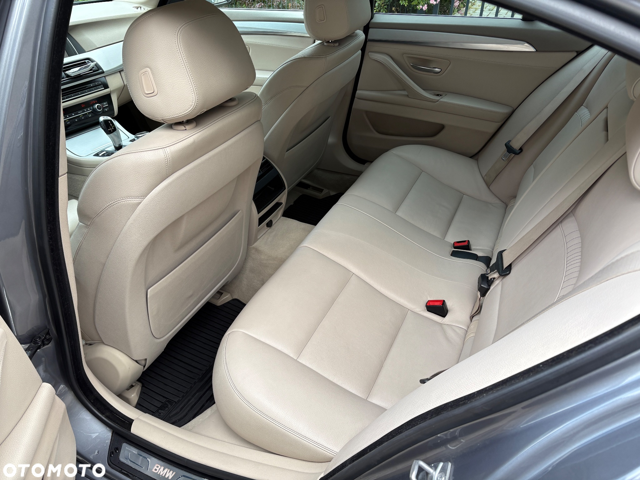 BMW Seria 5 520d xDrive Modern Line - 11