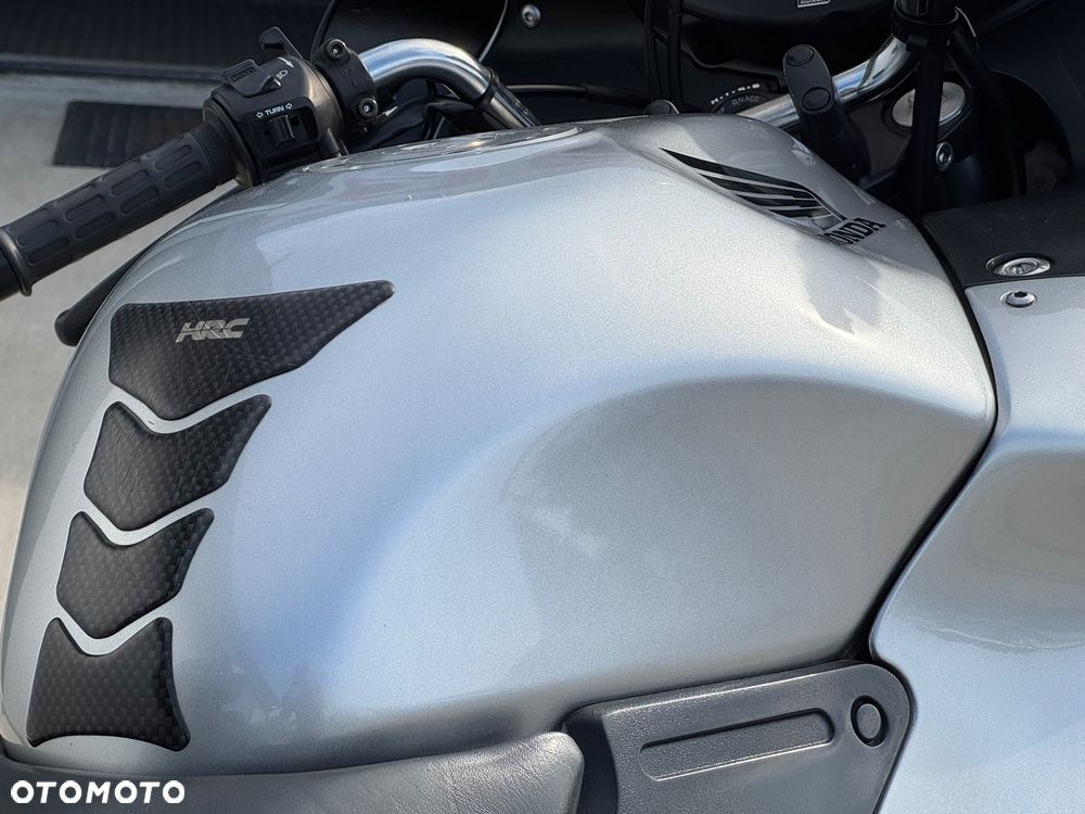 Honda Deauville - 13