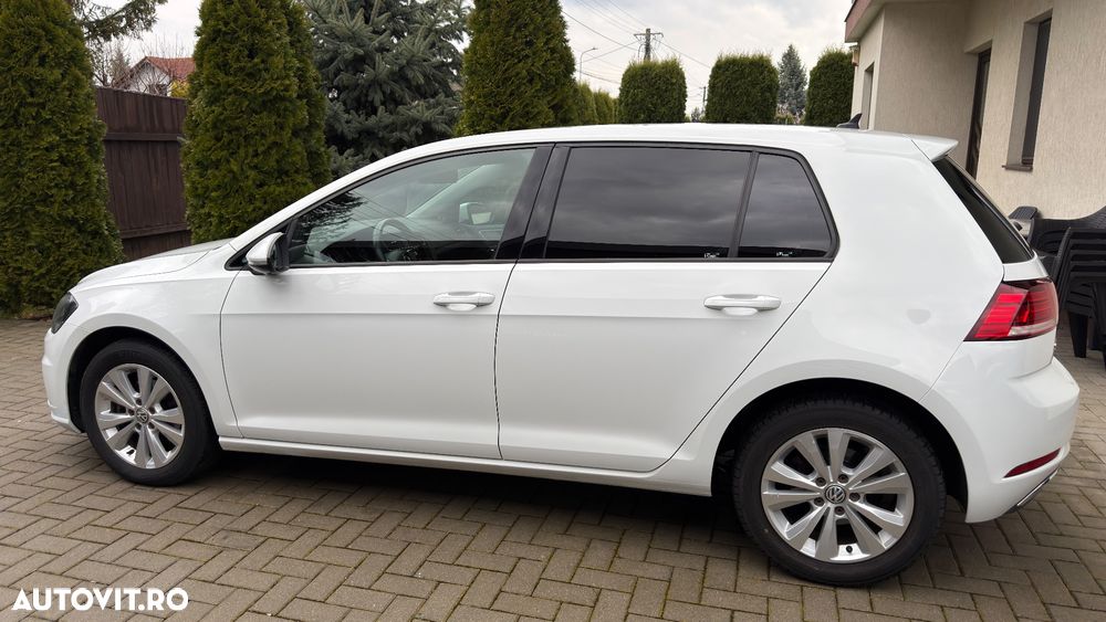 Volkswagen Golf 1.0 TSI DSG Comfortline - 23
