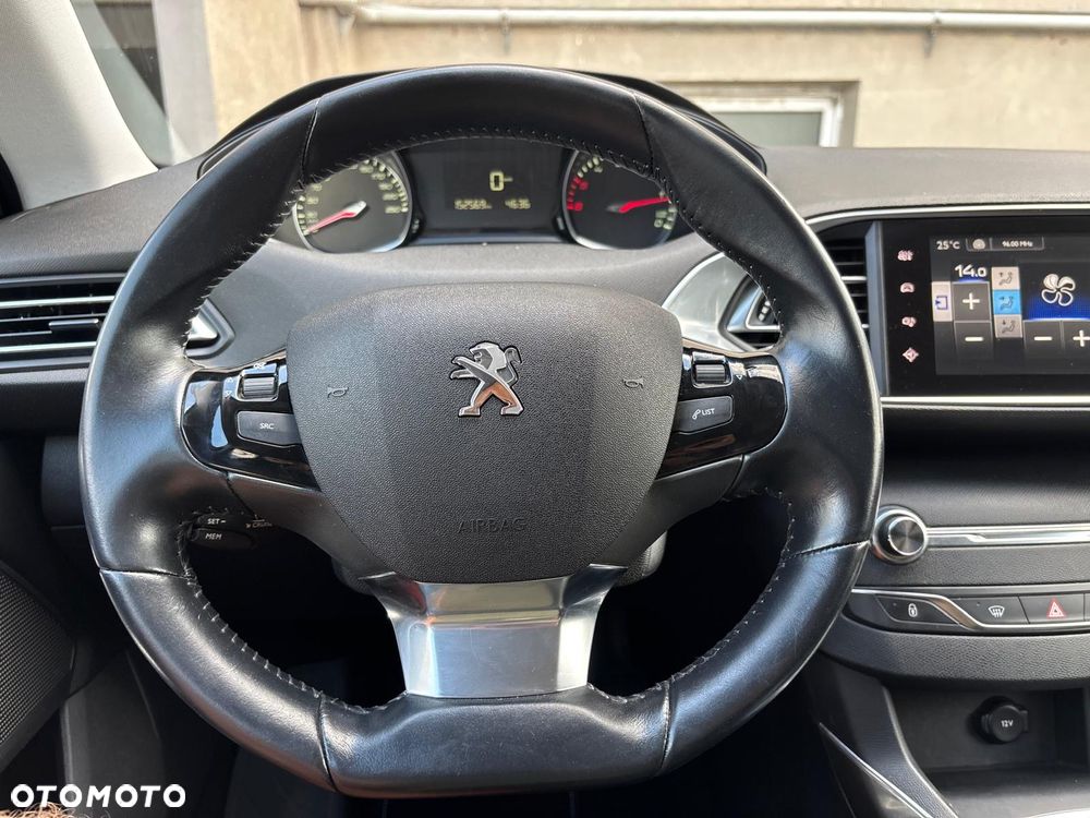Peugeot 308 - 27