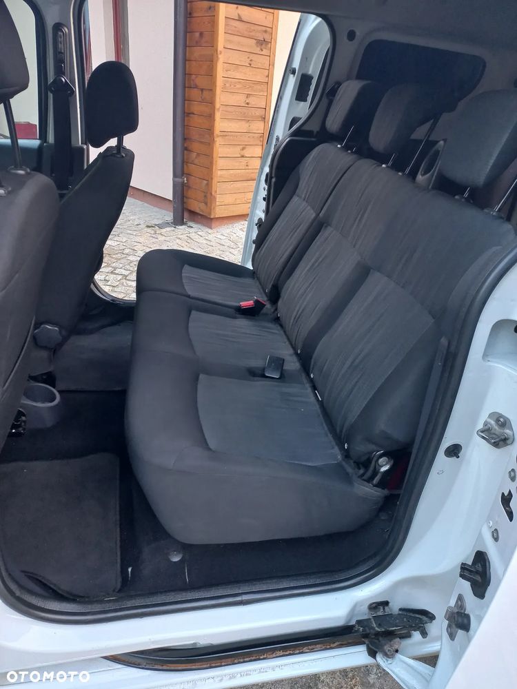 Dacia Dokker 1.6 SCe Stepway - 8