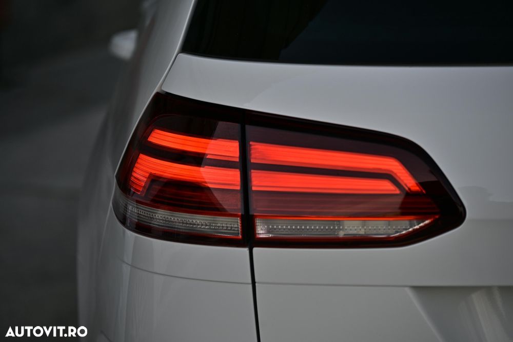 Volkswagen Golf 2.0 TDI (BlueMotion Technology) Highline - 10
