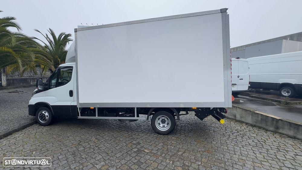 Iveco 35C16 3.0 C/PLATAFORMA - 5