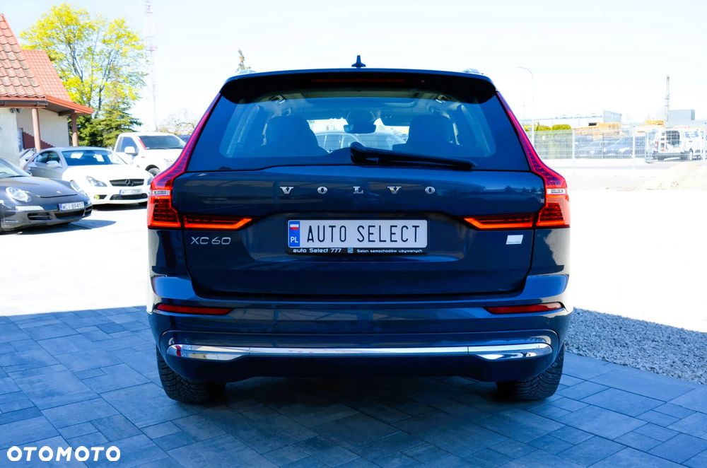 Volvo XC 60 T6 Plug-In Hybrid AWD Inscription - 9