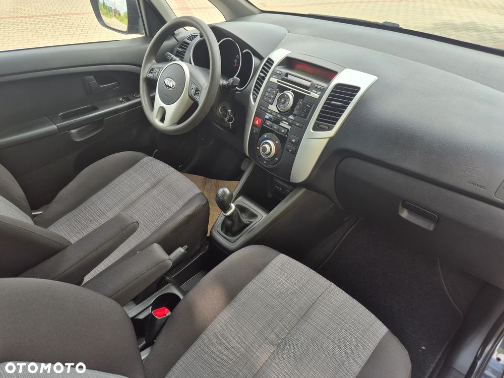 Kia Venga 1.6 Business Line - 16
