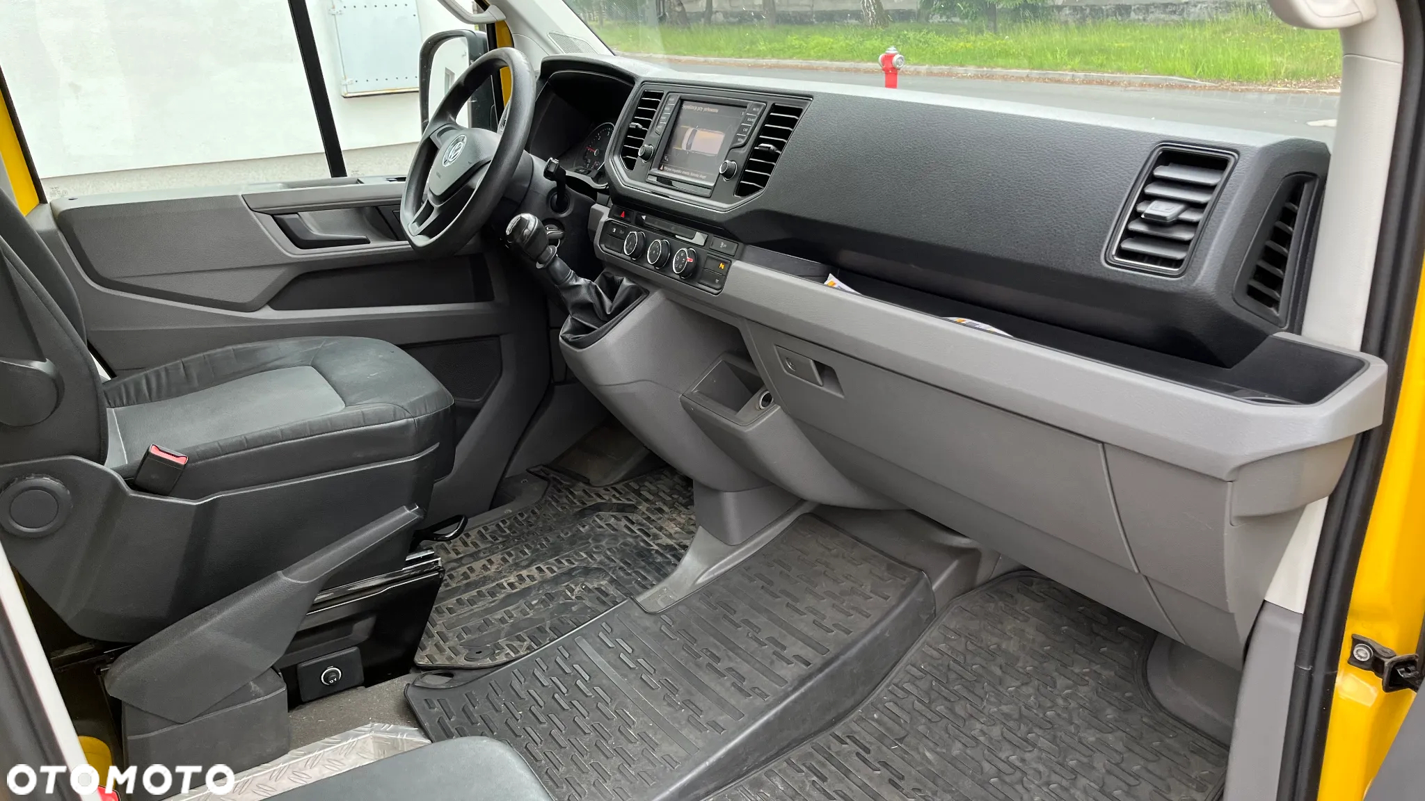 Volkswagen Crafter 35 2.0 TDI 140KM - 17