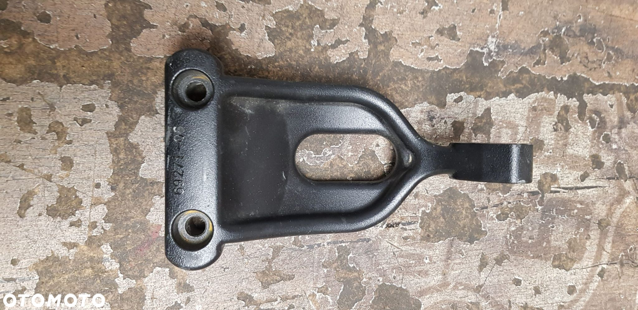 Wspornik mocowanie lampy Harley V-Rod 69271-06 - 7
