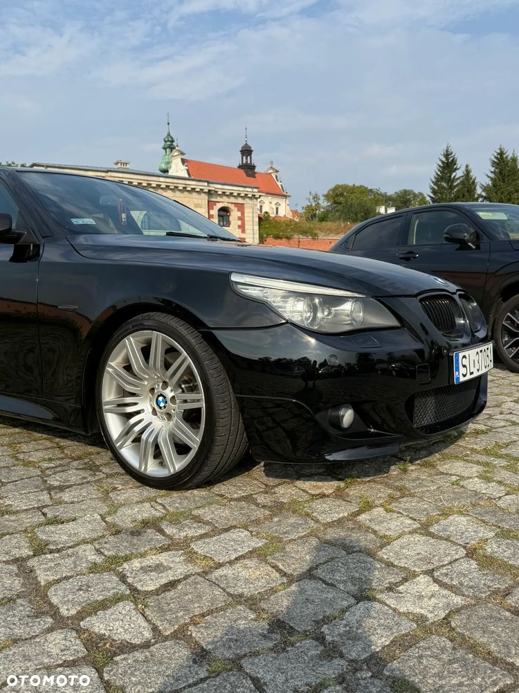 BMW Seria 5 550i Sport-Aut Edition Sport - 15