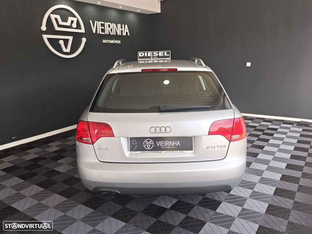 Audi A4 Avant 2.0 TDI DPF - 22