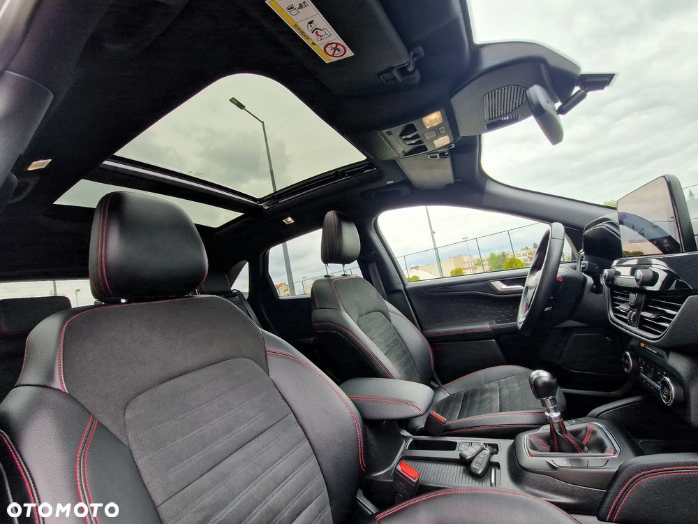 Ford Kuga 2.0 TDCi 4x2 ST-Line - 23