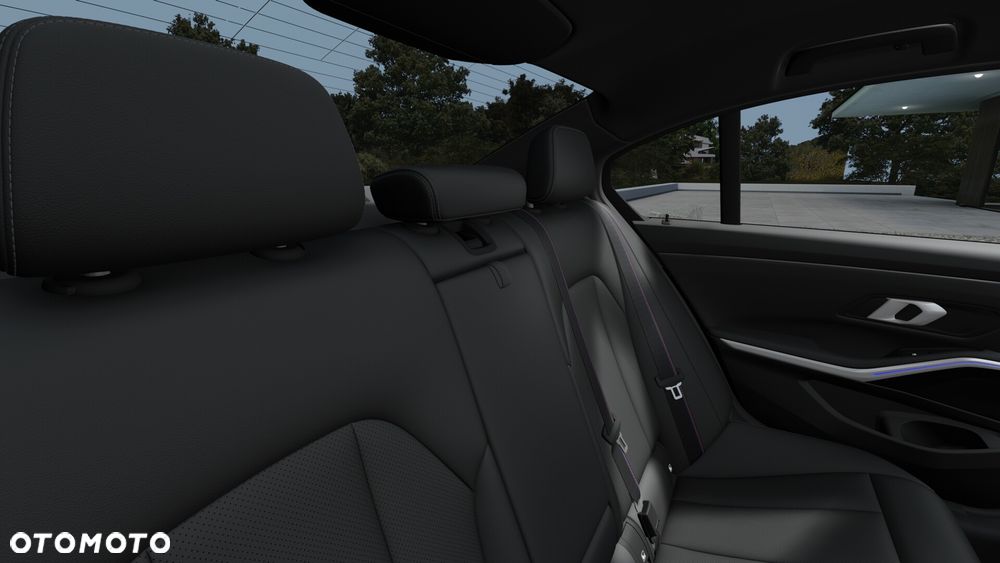 BMW Seria 3 318i M Sport - 18