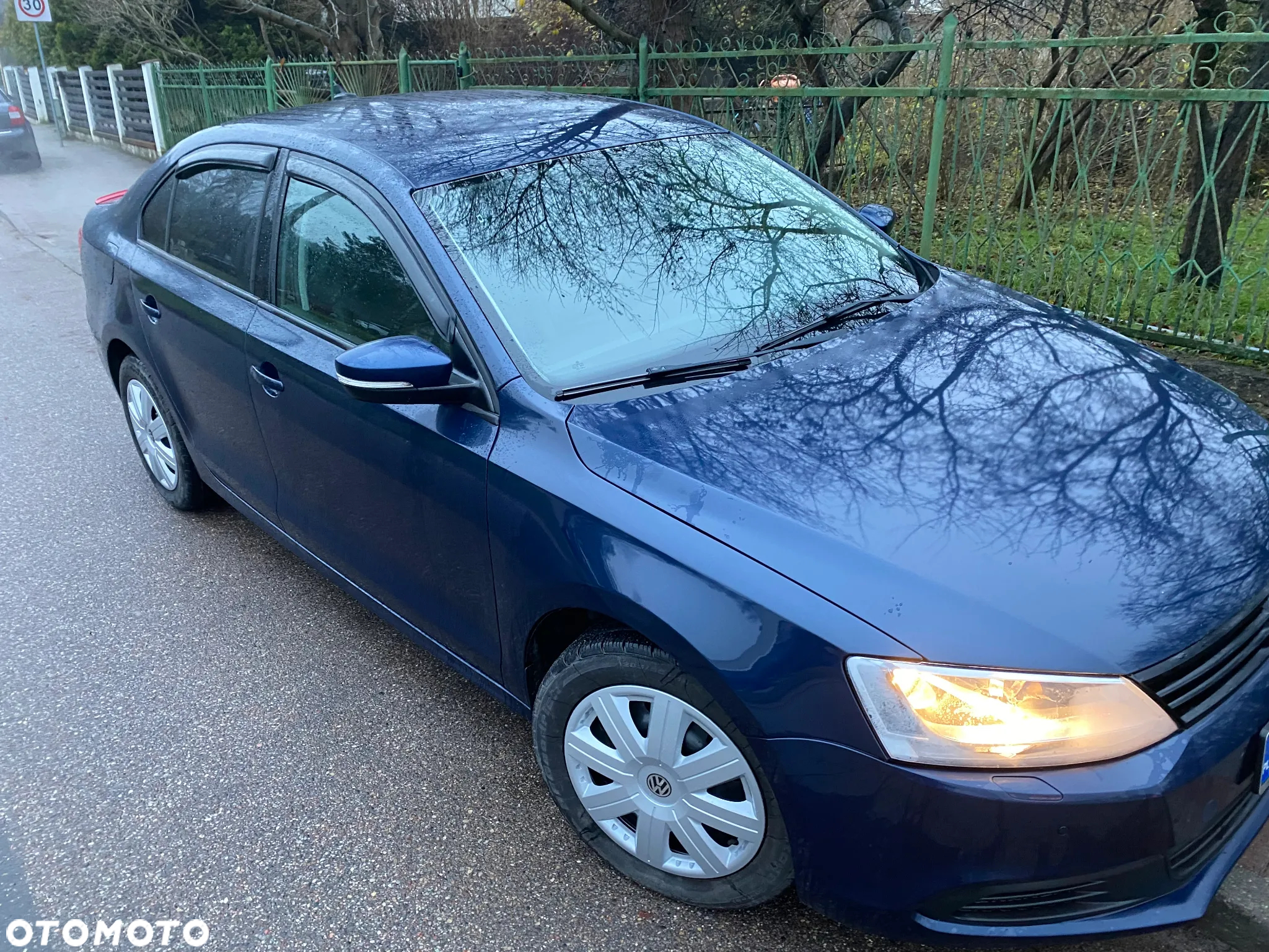 Volkswagen Jetta 1.8T SE - 13