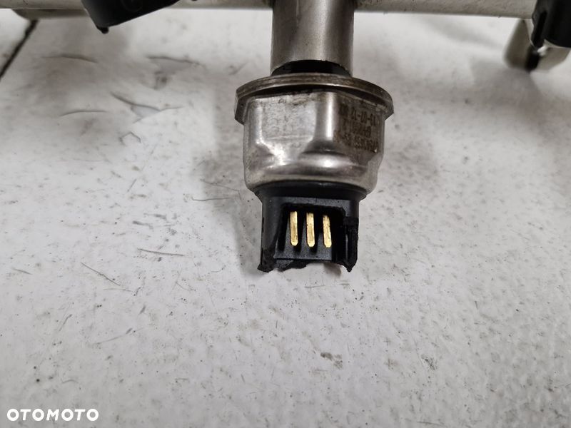 PEUGEOT RCZ 1.6 THP LISTWA WTRYSKOWA WTRYSKIWACZE WTRYSKI V7568051 - 9