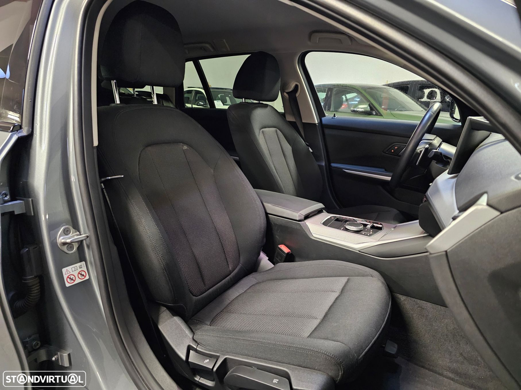 BMW 320 e Touring Corporate Edition Auto - 22