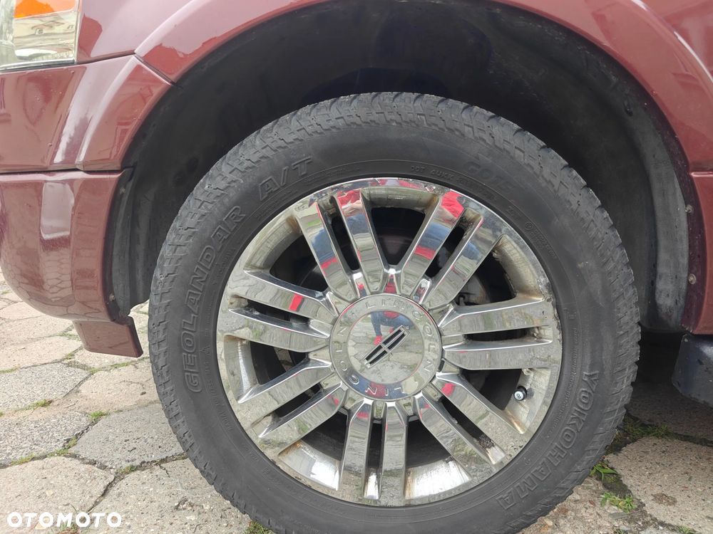 Ford Expedition - 19