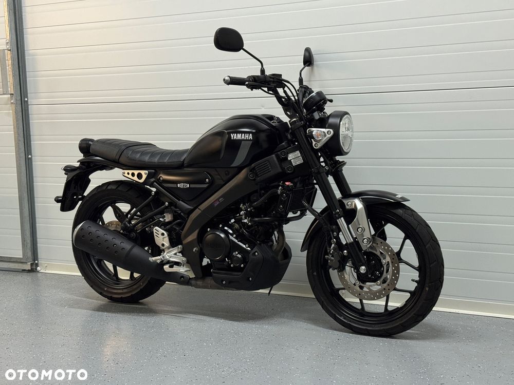 Yamaha XSR - 1