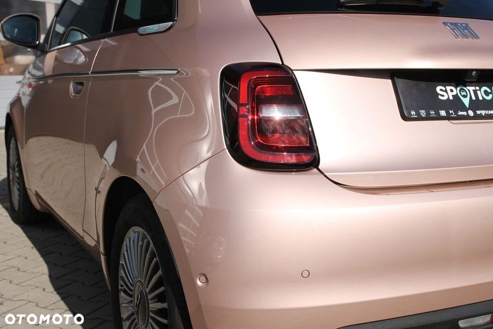 Fiat 500e - 33