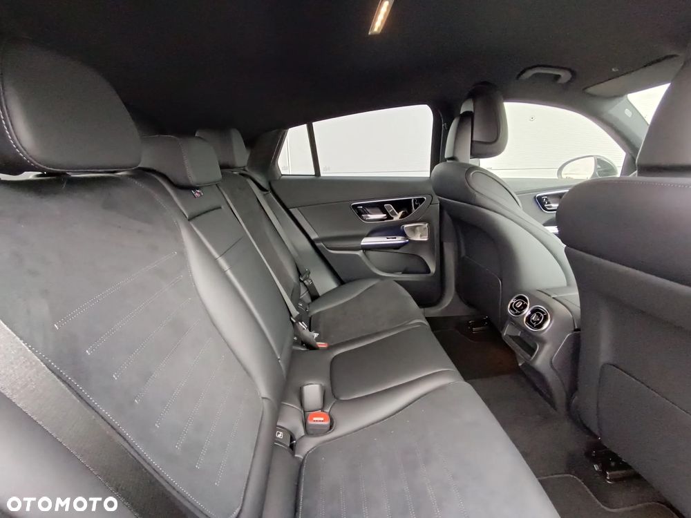 Mercedes-Benz GLC 300 de PHEV 4-Matic AMG Line - 7
